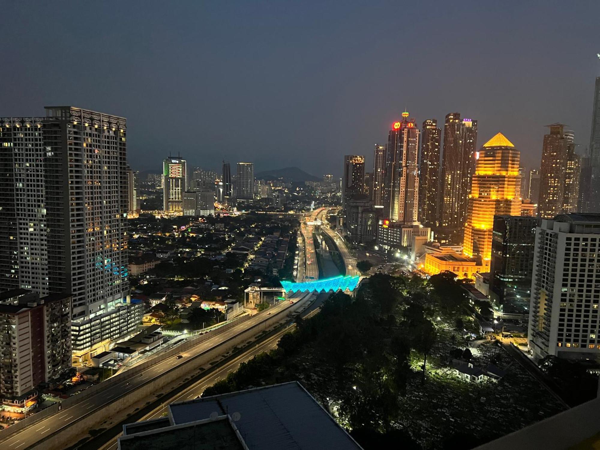 Summer Suites Near Klcc Kuala Lumpur Ngoại thất bức ảnh